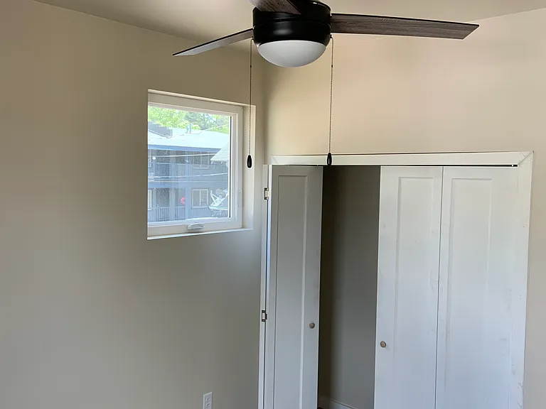 402 E Birch Ave #1 — Photo 13