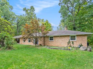1551 Cedar Point Dr, Niles, MI 49120