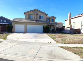8932 Hydrangea Ave, Hesperia, CA 92344