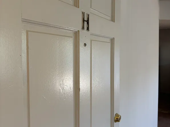 328 E Valencia Ave, Burbank, CA