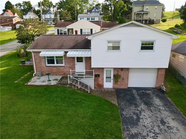 601 Stauffer Ave, Scottdale, PA 15683