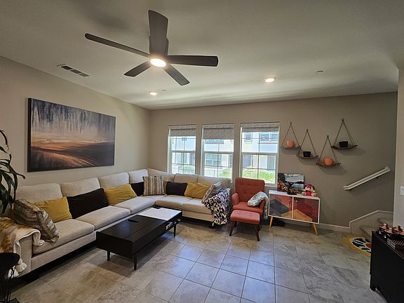 3rd image of 11020 Peyton Way
