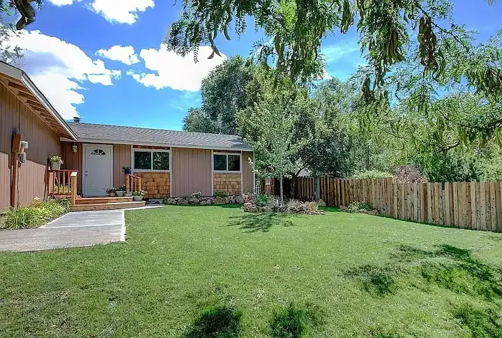 2522 SW Umatilla Ave — Photo 3