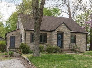 115 W Church St, Savoy, IL