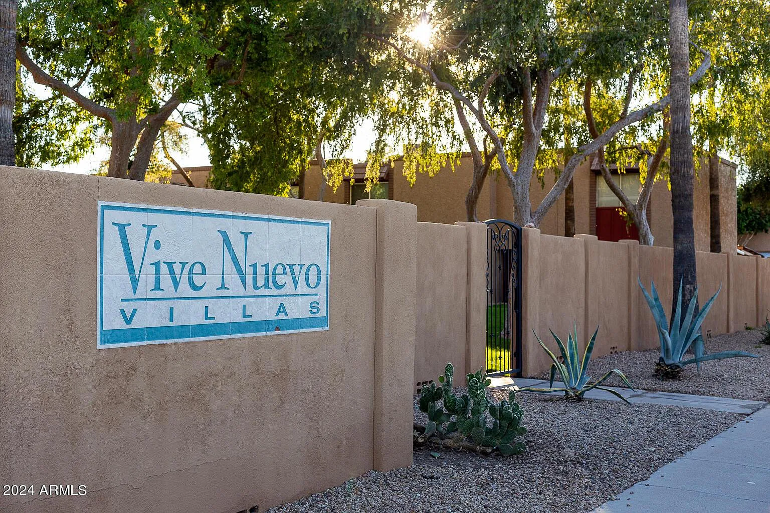 2 bed, 1.0 bath, 782 sqft, $1,800 — Photo 1