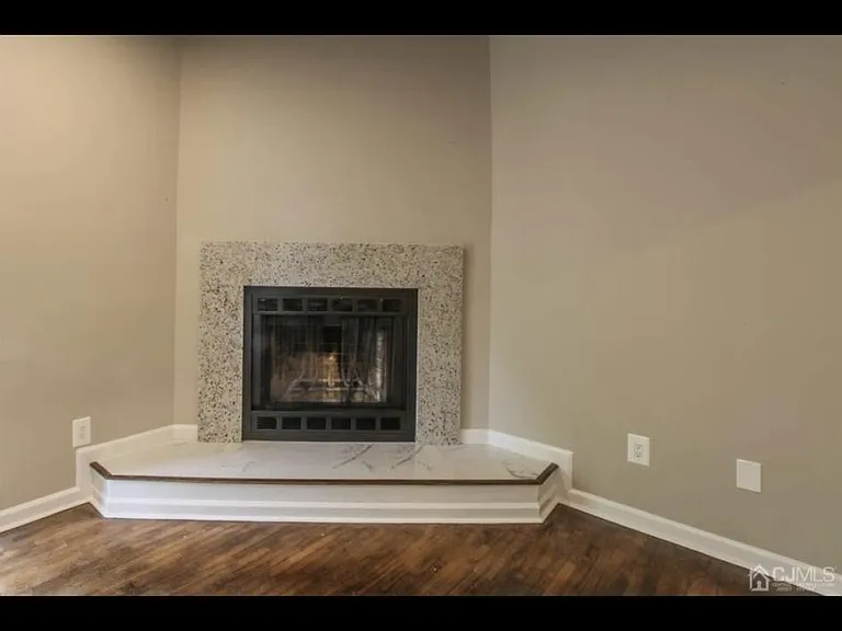 4004 Hana Rd — Photo 6