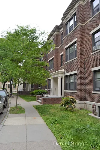 23 Egremont Rd #1 Photo 1