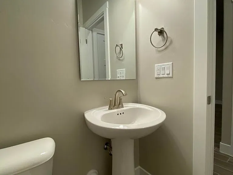 663 S Malorie Way — Photo 13
