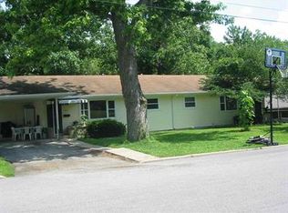 317 S Elm St, Hagerstown, IN 47346