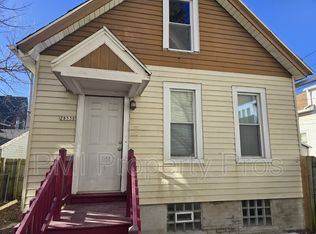 2853B N Booth St, Milwaukee, WI 53212