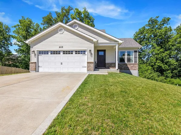 205 Dogwood Point Dr, Wright City, MO 63390