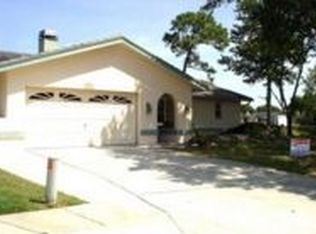 12299 94th St, Largo, FL 33773