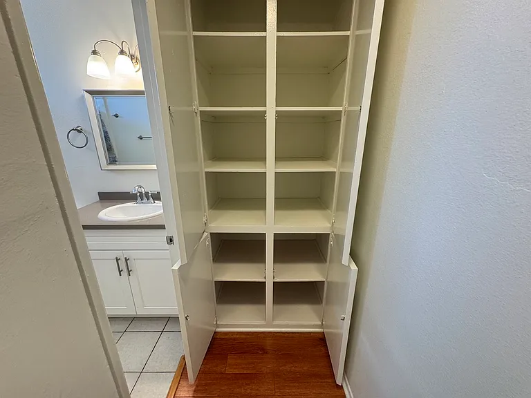 311 E Maple St #6B — Photo 25