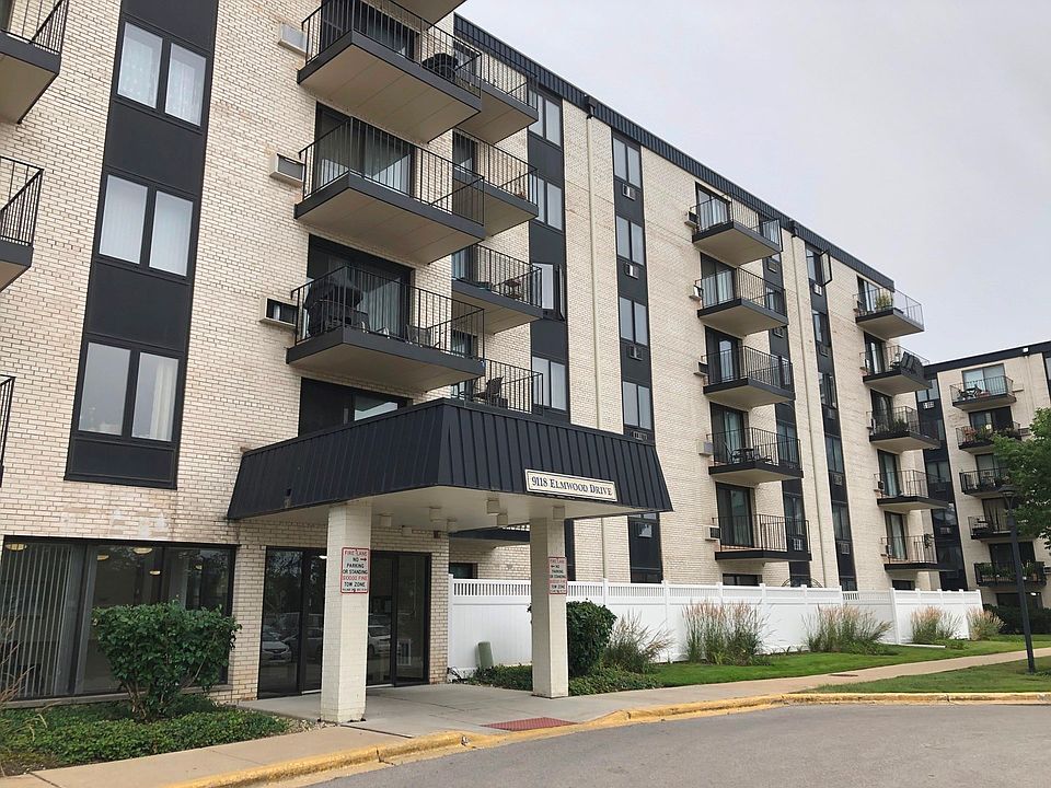 1st image of 9118 Elmwood Dr #4D