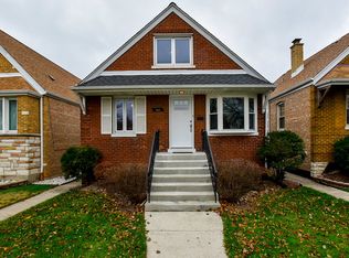5622 S Neenah Ave, Chicago, IL