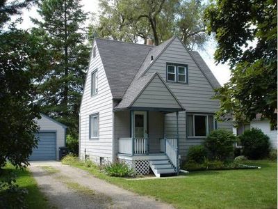 581 Archwood Dr, Ann Arbor, MI, 48103