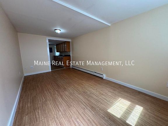 4th image of 206 Maine Ave APT 3