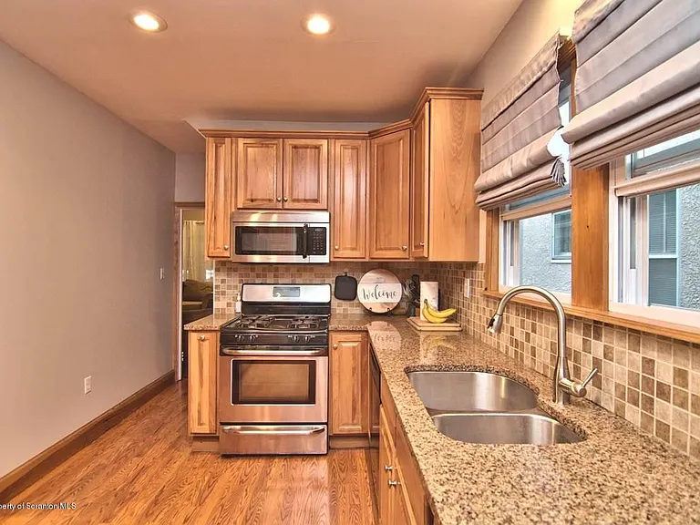 2333 Adams Ave — Photo 15