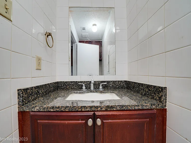 4009 N Garland Ave #3 — Photo 16