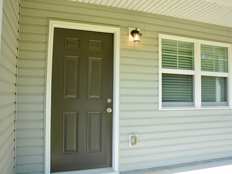 7303 Burnett Creek Rd SE — Photo 2