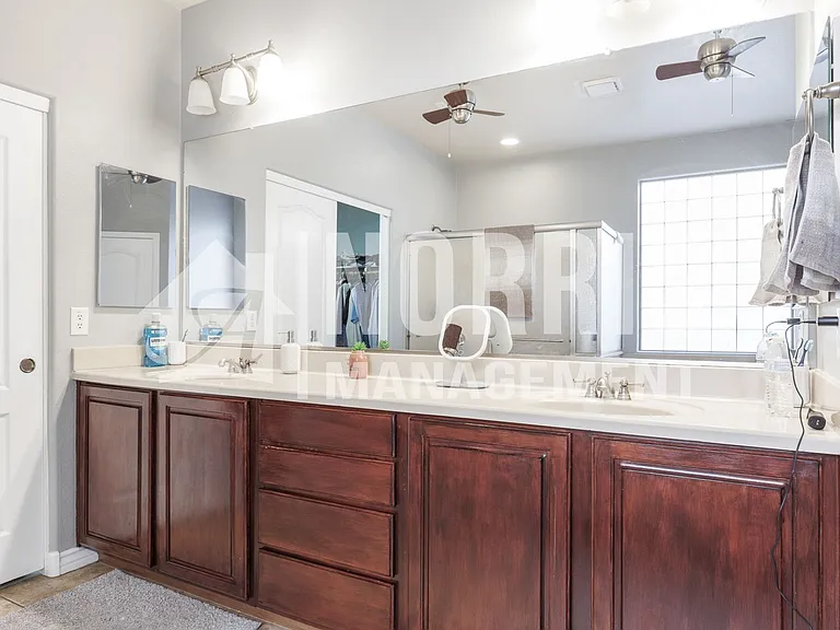 311 W Blue Lagoon Dr — Photo 52