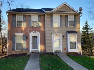 1013 Pin Oak Ct, East Pittsburgh, PA 15112