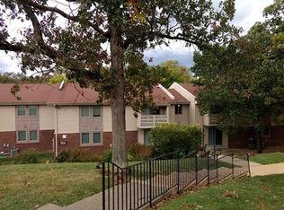32 Woodglen Apts APT D-38, Arnold, MO 63010