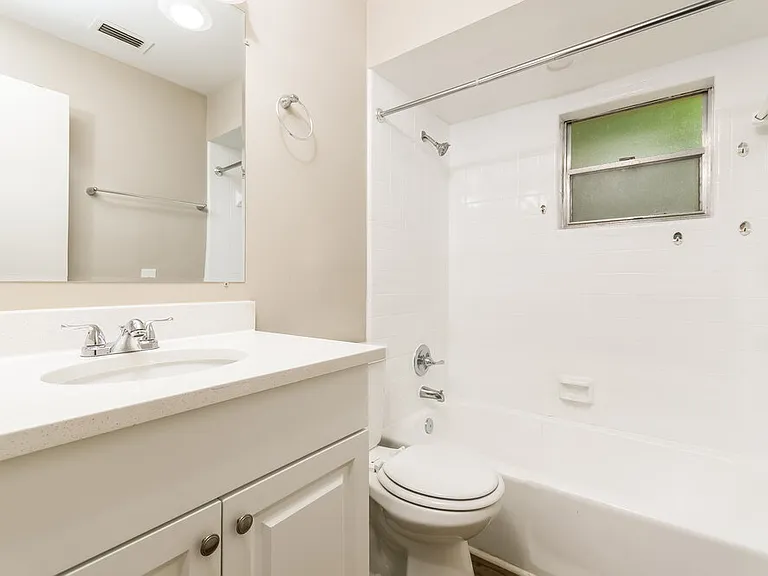 602 Cypress Ct — Photo 15