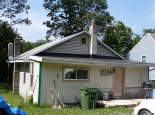 6 Blue Gill Ln, Pine Grove, PA 17963