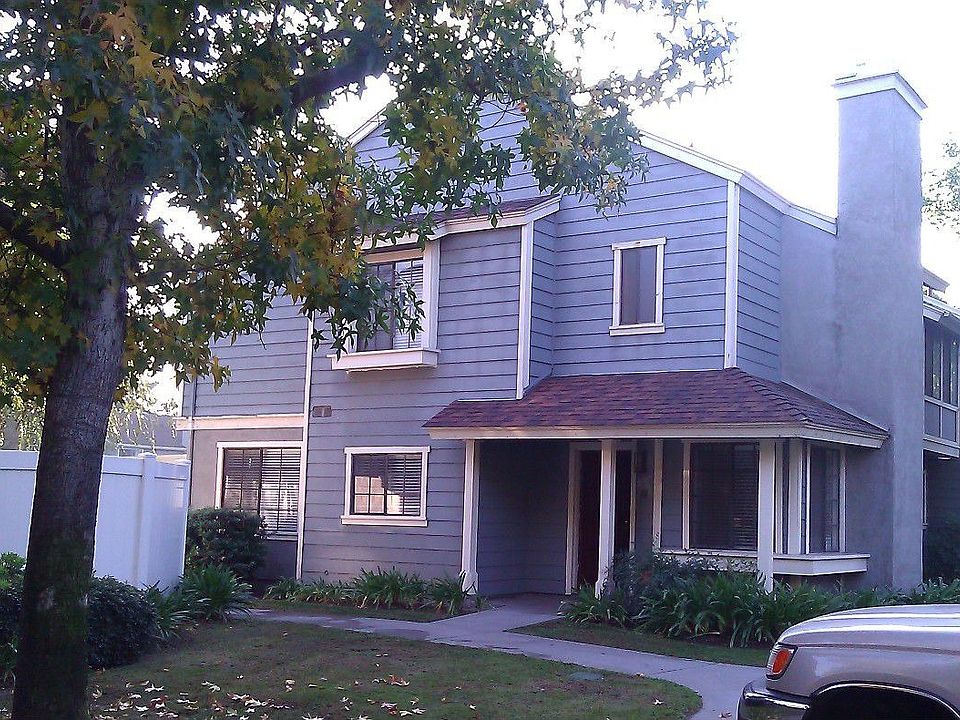 1st image of 8768 Pinecrest Pl