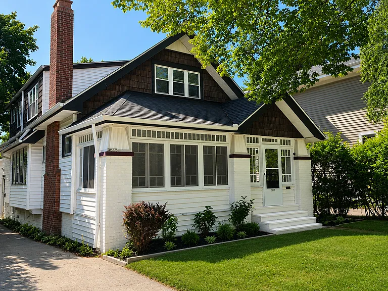 3813 N Frederick Ave — Photo 1
