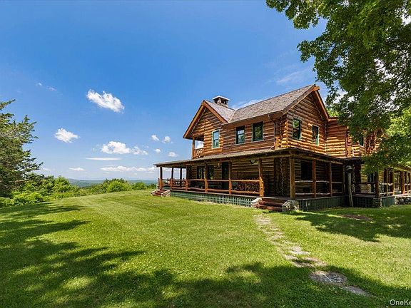 2nd image of 367 Prospect Hill Road