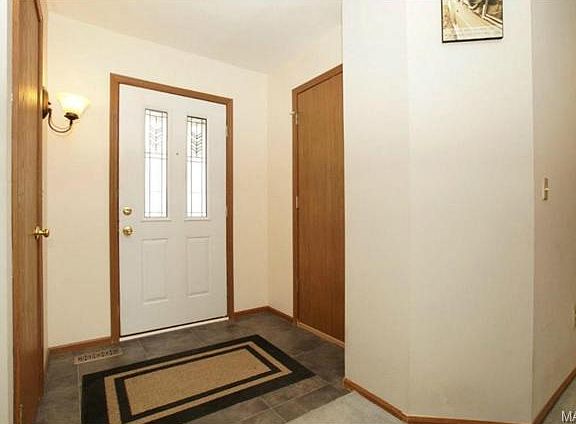 2nd image of 459 Valparaiso Ct
