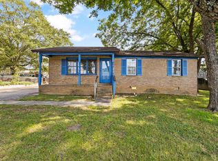 105 Meadowbrook Dr, Fountain Inn, SC 29644