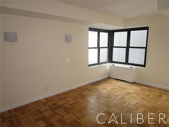 2nd image of 355 E 72nd St APT 14C