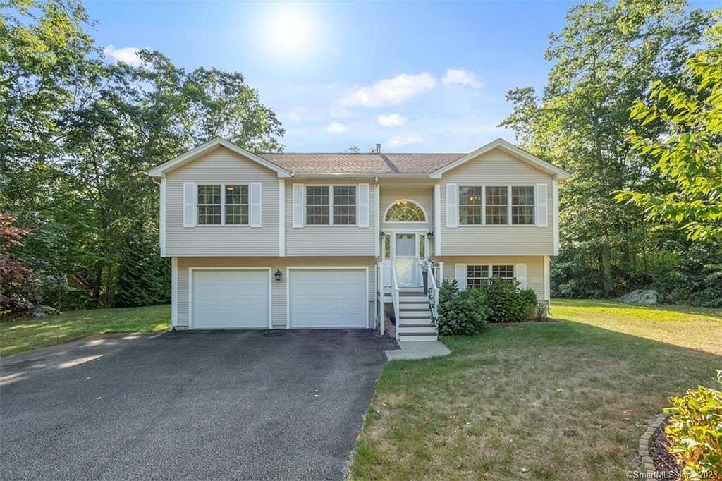 123 Great Brook Rd, Groton, CT 06340 | Zillow