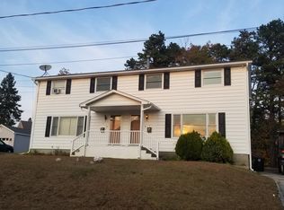 54 Hunt St, Nashua, NH 03060
