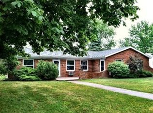 3990 N Haven Ln, Port Clinton, OH 43452