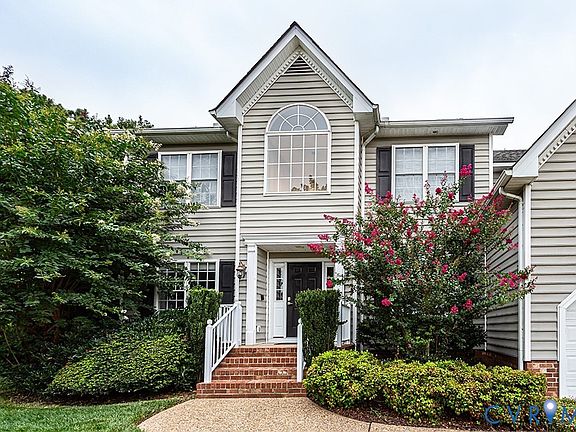 2nd image of 4741 Sadler Green Pl