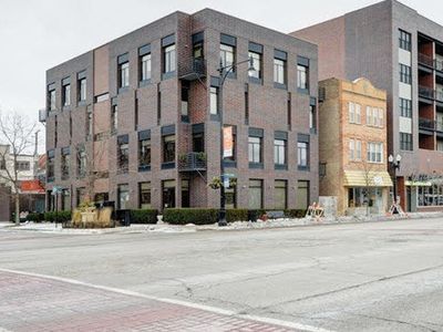4003 N Wolcott Ave APT E, Chicago, IL, 60613