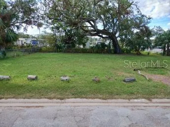 727 15th St E #7, Bradenton, FL 34208