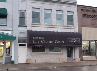 121 2nd Ave SW, Milaca, MN 56353