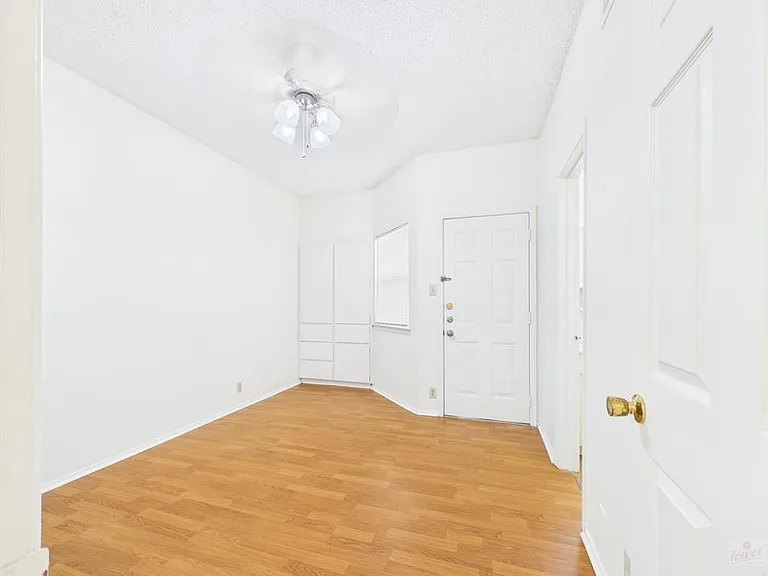 2604 Salado St #304 — Photo 7