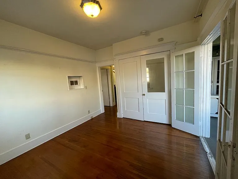 1715 Rodney Dr #1 — Photo 11