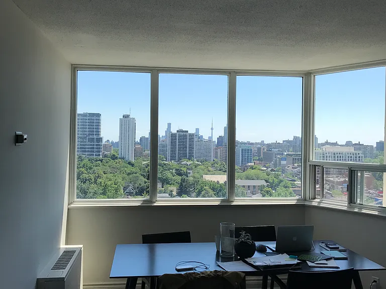 40 Soudan Ave #1205 — Photo 9