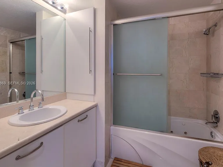 6515 Collins Ave #1804 — Photo 13