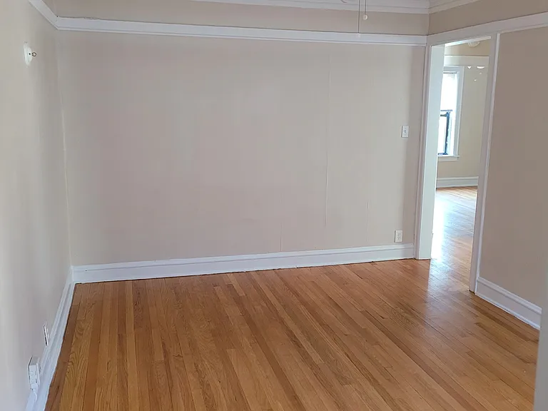 4455 N Artesian Ave #2 — Photo 6