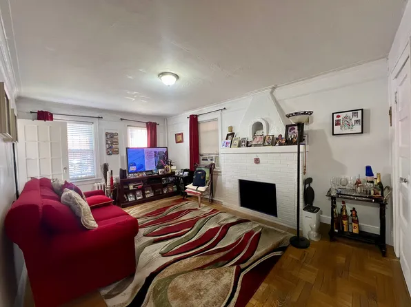 102-56 46th Avenue image 2 of 13