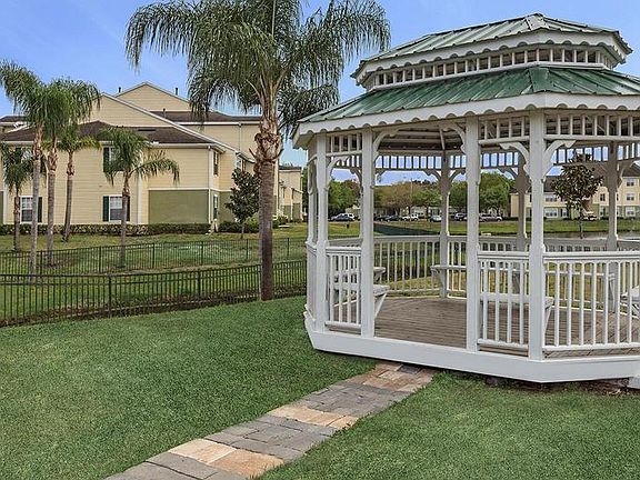 5th image of 10220 Summer Palm Dr #15R102