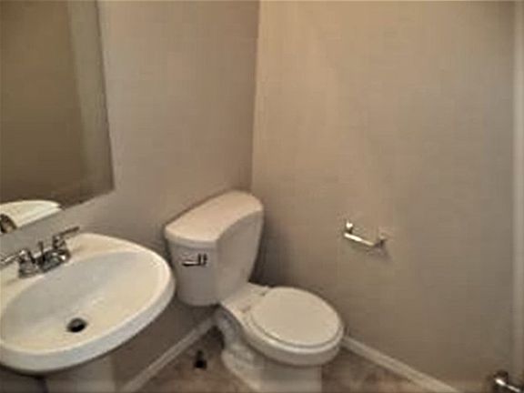 4th image of 2515 Autumncrest St